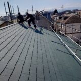 私の家の屋根は塗り替え工事？それとも板金工事？